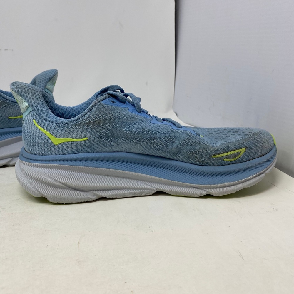 Hoka Clifton 9 Women 8.5 Running Shoes Dream Blue Ice Water Pink 1127896-Dnk View 2